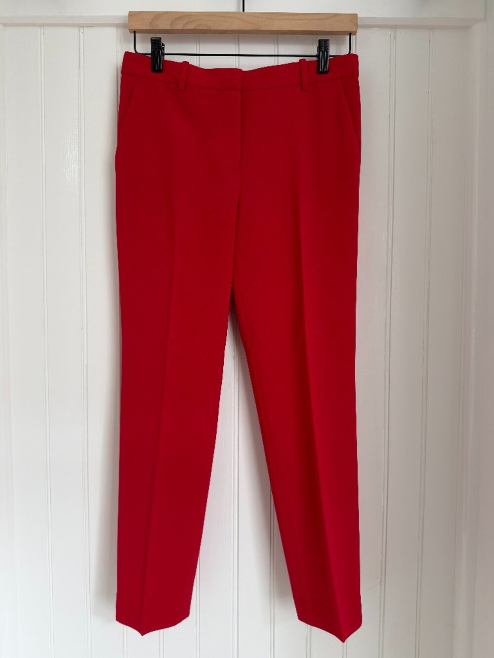 Theory Treeca 4 Cropped Pants — Red Admiral Crepe Slim Ankle, Size 2